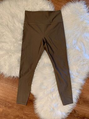 Athleta NWOT Elation Sheen Tight Medium Brown Tan Mocha Style #411015 Activewear
